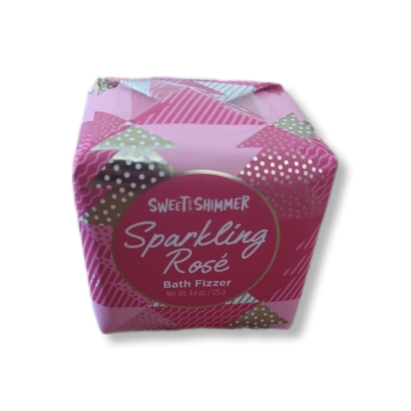 Sweet and Shimmer Sparkling Rosé bath fizzer - Picture 2 of 3